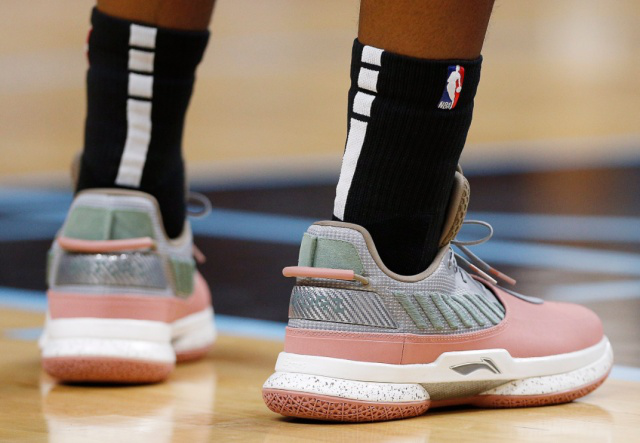 范弗利特缺席 如何暴露火箭队的组织难题？